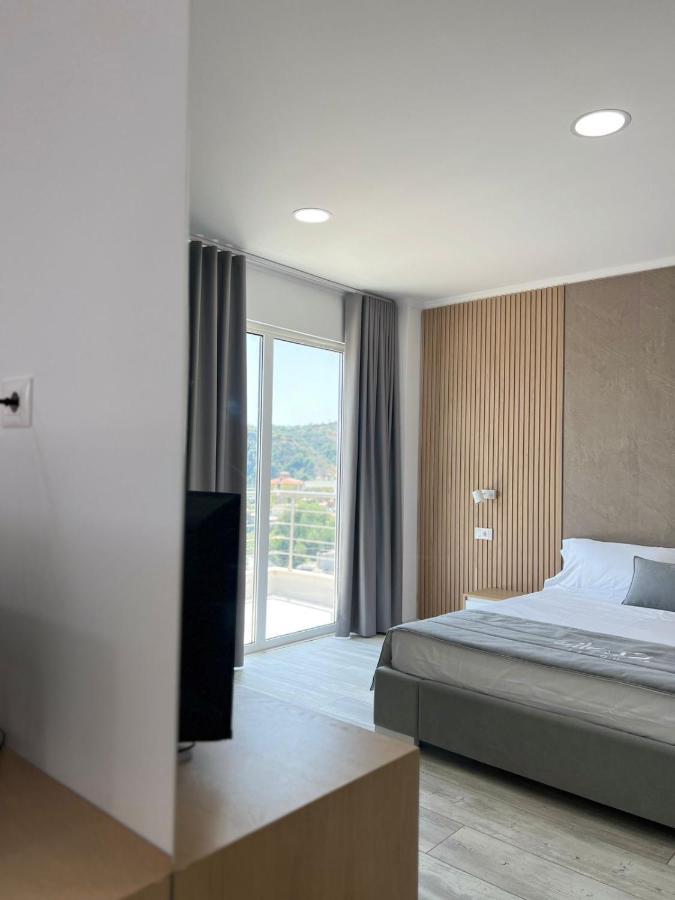 Hotel Stolis هيماري المظهر الخارجي الصورة