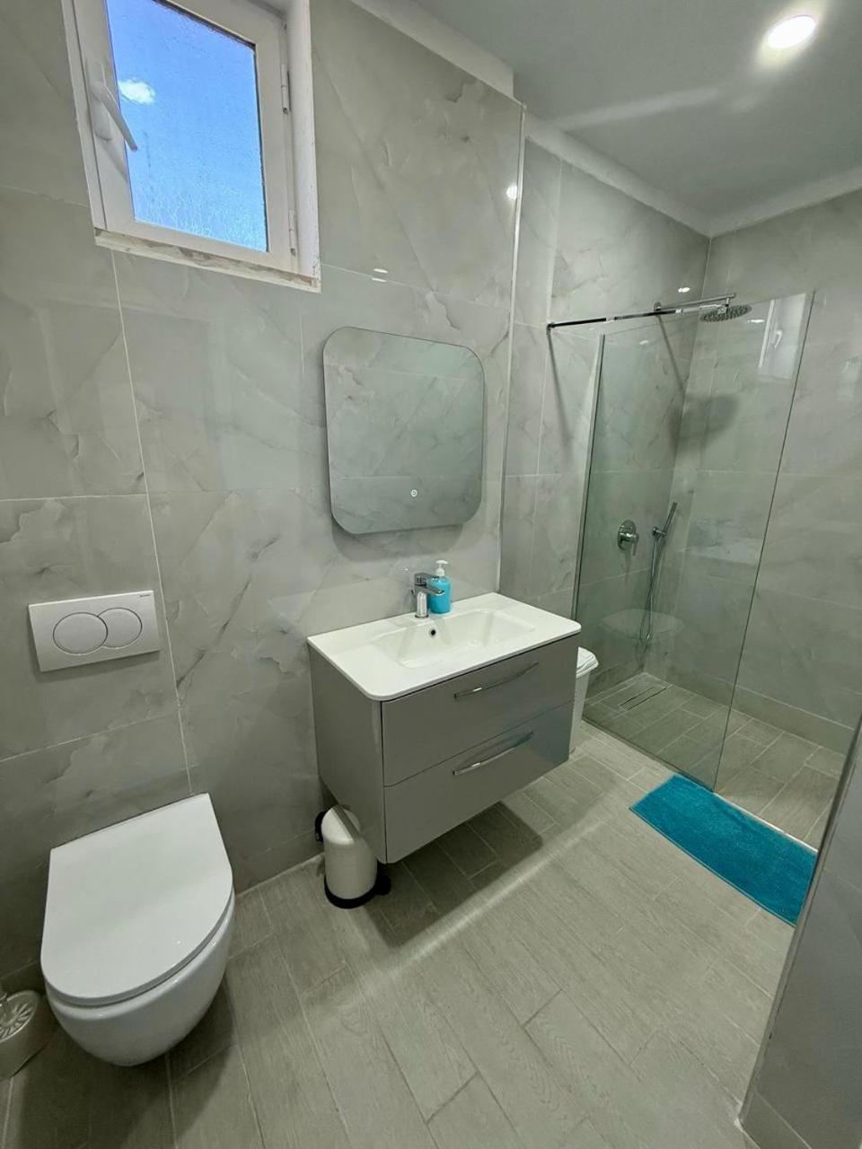 Hotel Stolis هيماري المظهر الخارجي الصورة