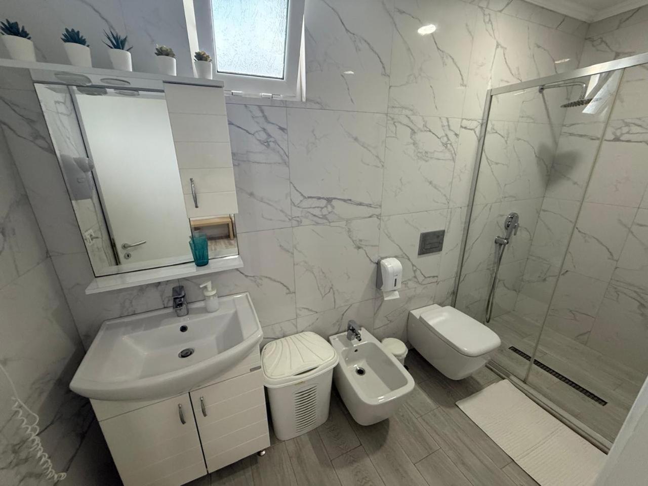 Hotel Stolis هيماري المظهر الخارجي الصورة
