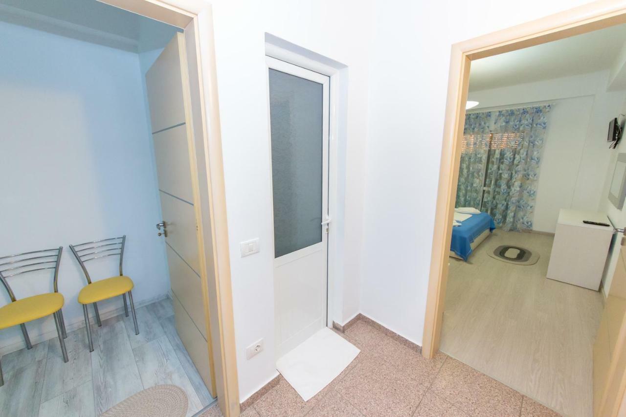 Hotel Stolis هيماري المظهر الخارجي الصورة