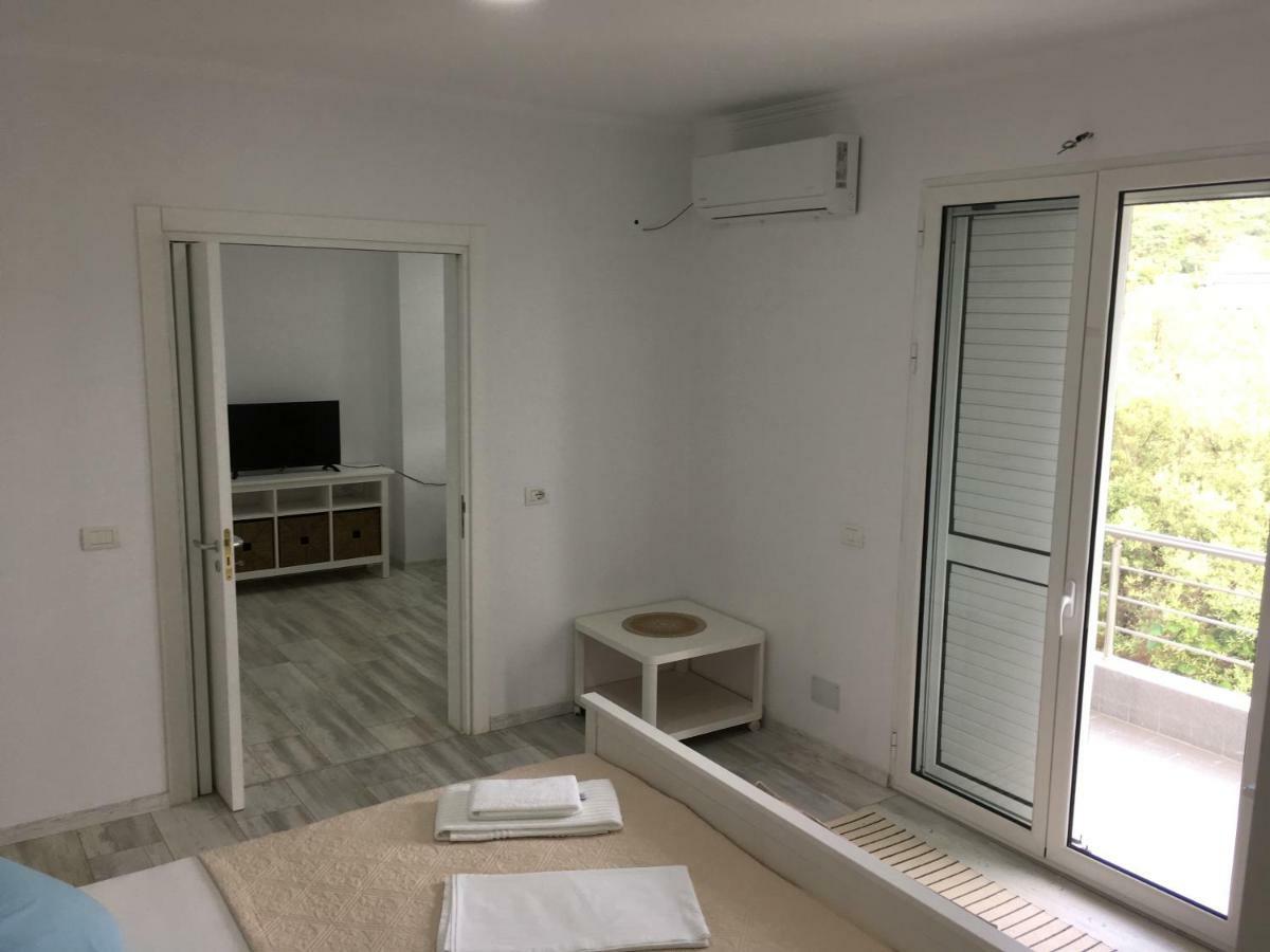 Hotel Stolis هيماري المظهر الخارجي الصورة